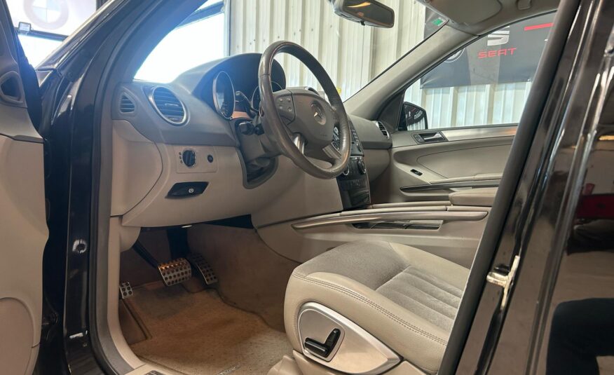MERCEDES-BENZ ML 320 4 MATIC