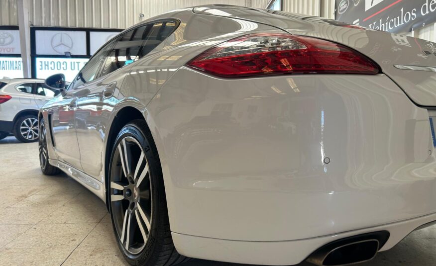 PORSCHE PANAMERA DIESEL