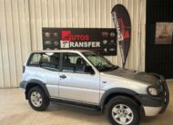 NISSAN TERRANO II 2.7 TDI