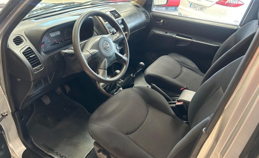 NISSAN TERRANO II 2.7 TDI
