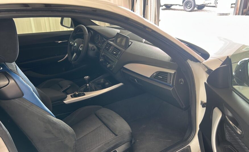 BMW 218D M