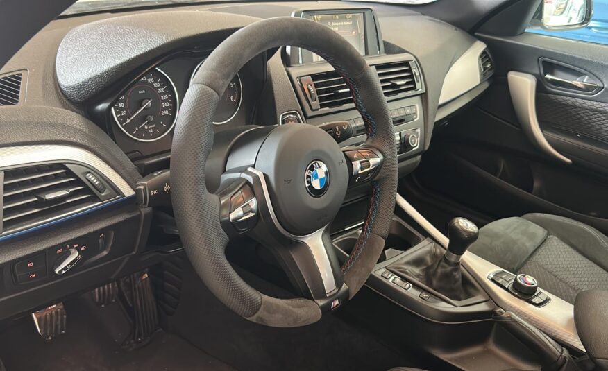 BMW 218D M