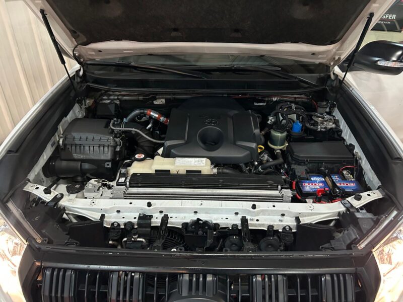TOYOTA LAND CRUISER D4D
