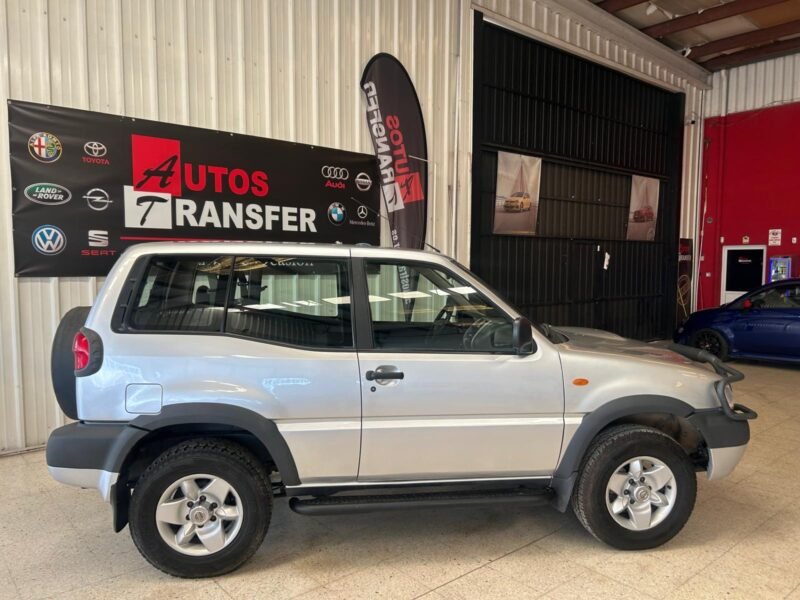 NISSAN TERRANO II 2.7 TDI