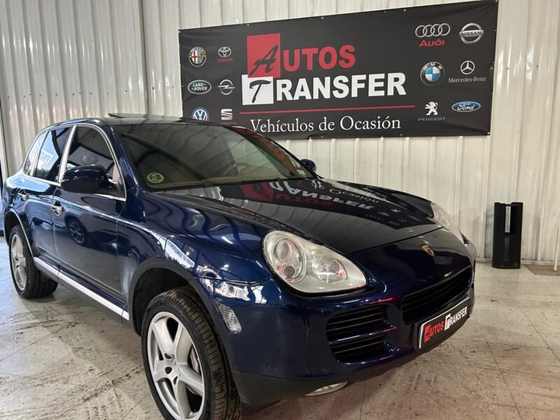 PORSCHE Cayenne S V8
