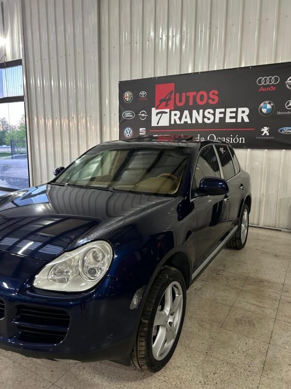 PORSCHE Cayenne S V8