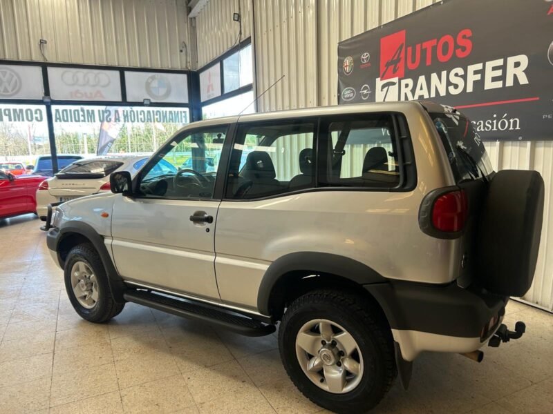 NISSAN TERRANO II 2.7 TDI
