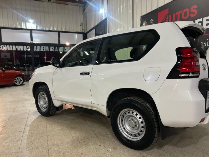 TOYOTA LAND CRUISER D4D