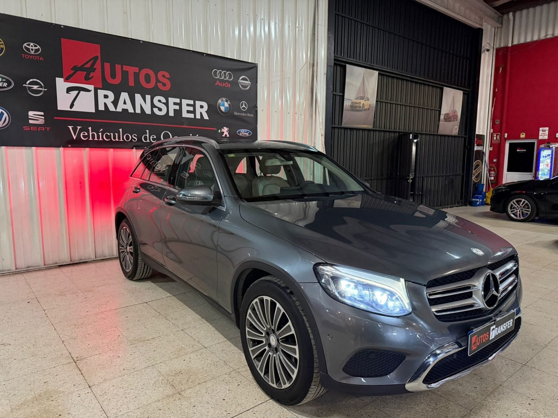 MERCEDES-BENZ GLC 250 4 MATIC