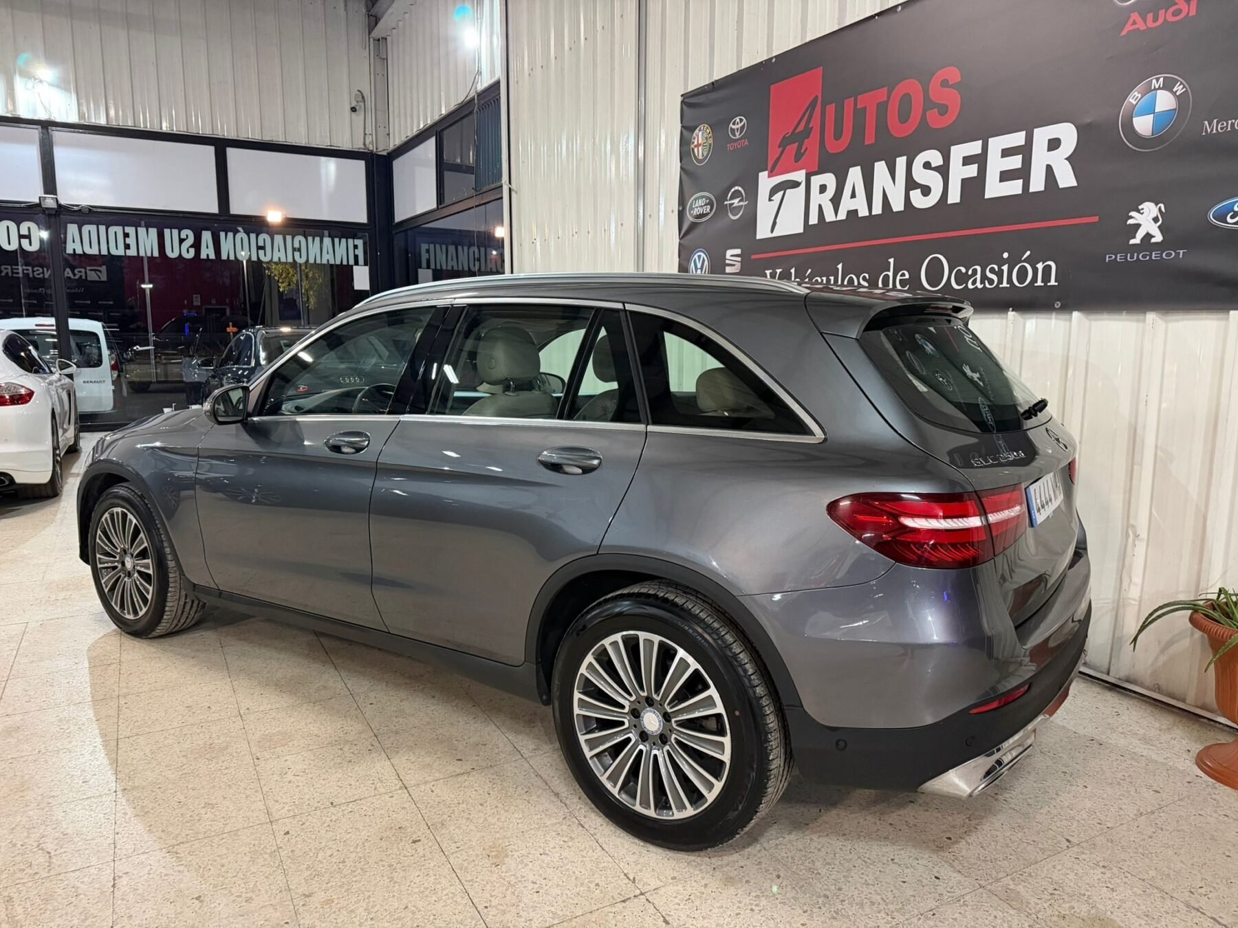 MERCEDES-BENZ GLC 250 4 MATIC