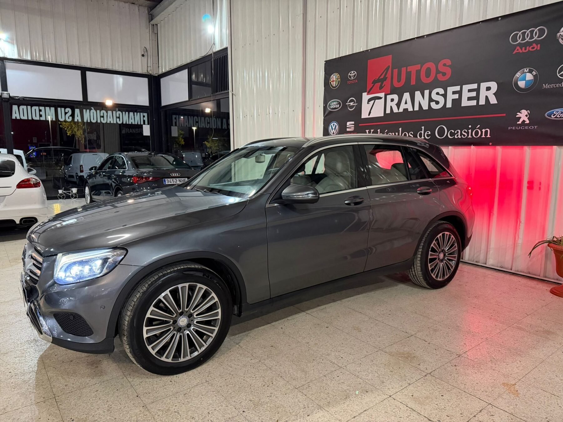 MERCEDES-BENZ GLC 250 4 MATIC