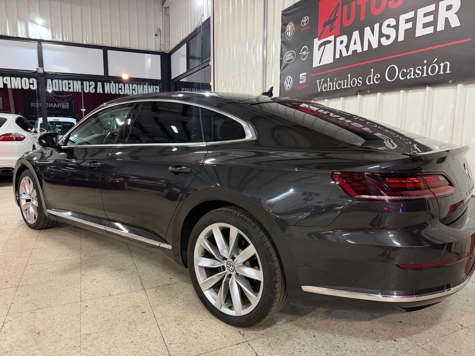 VOLKSWAGEN ARTEON ELEGANCE
