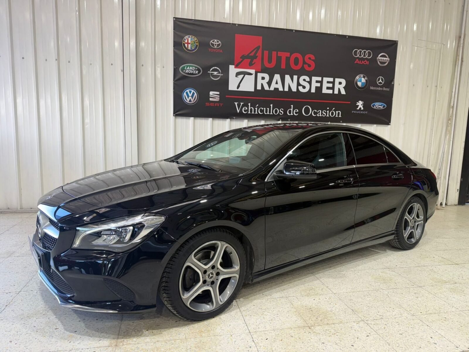 MERCEDES-BENZ CLA 200CDI