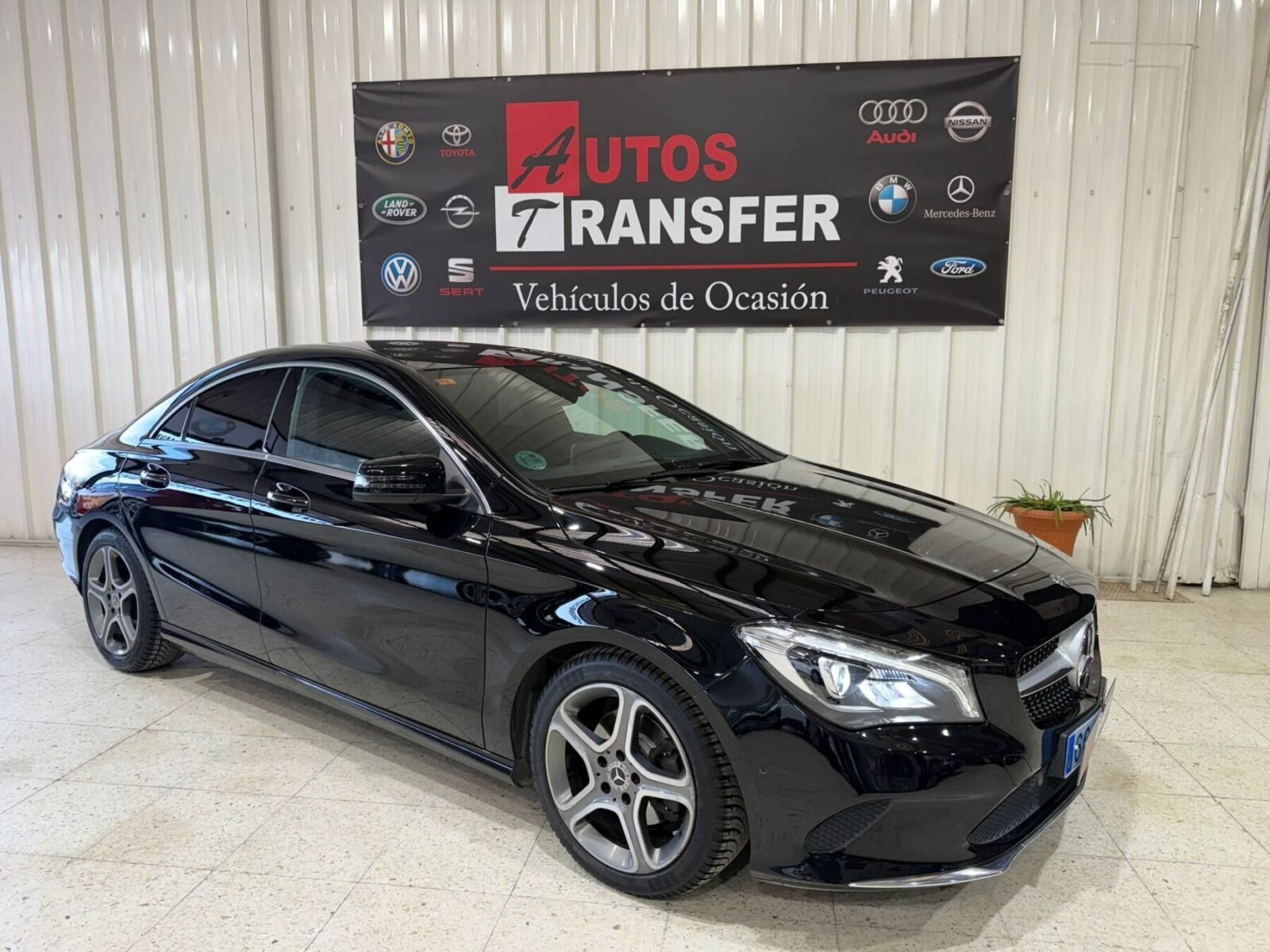 MERCEDES-BENZ CLA 200CDI