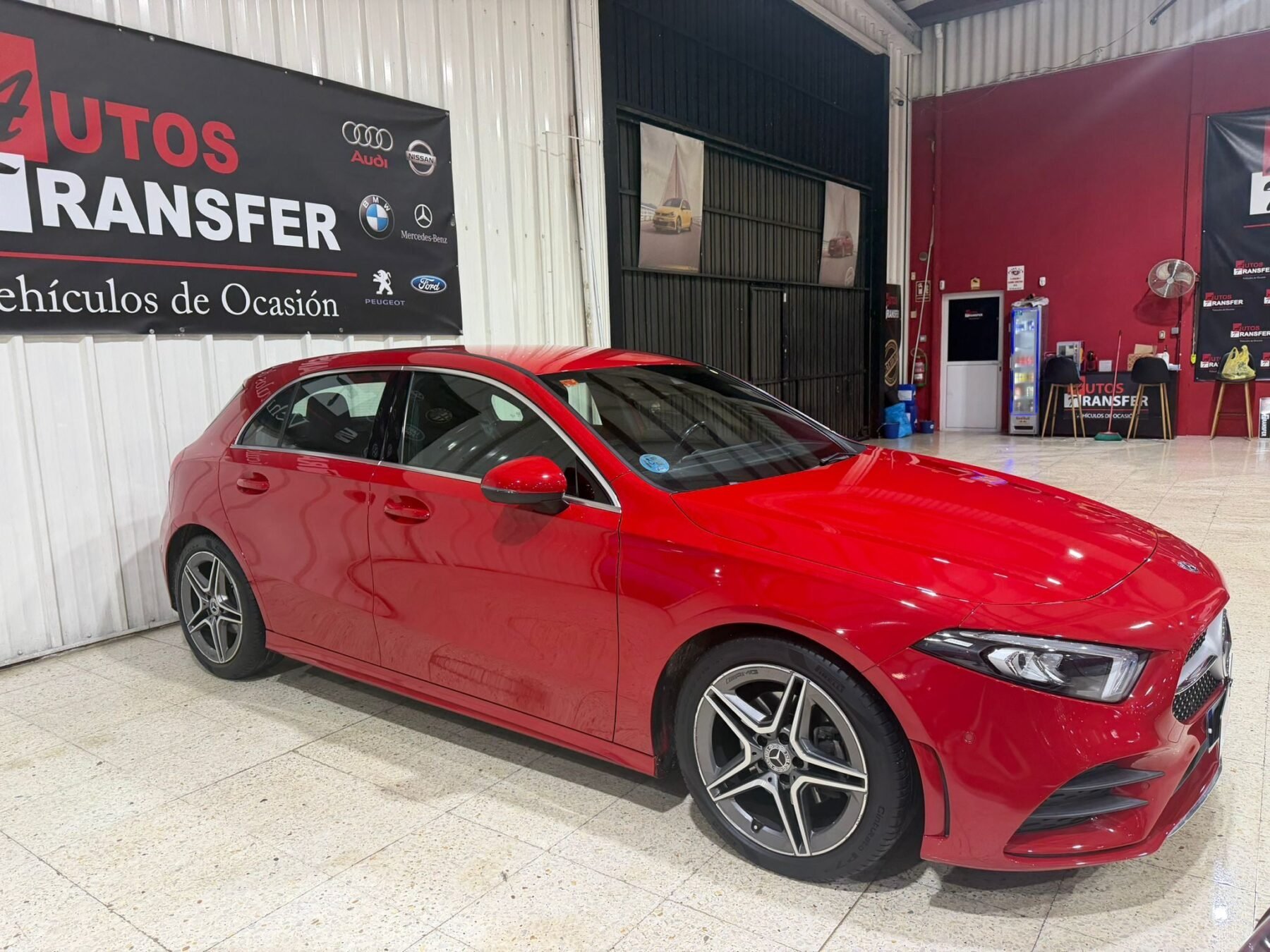 MERCEDES-BENZ A 180 AMG