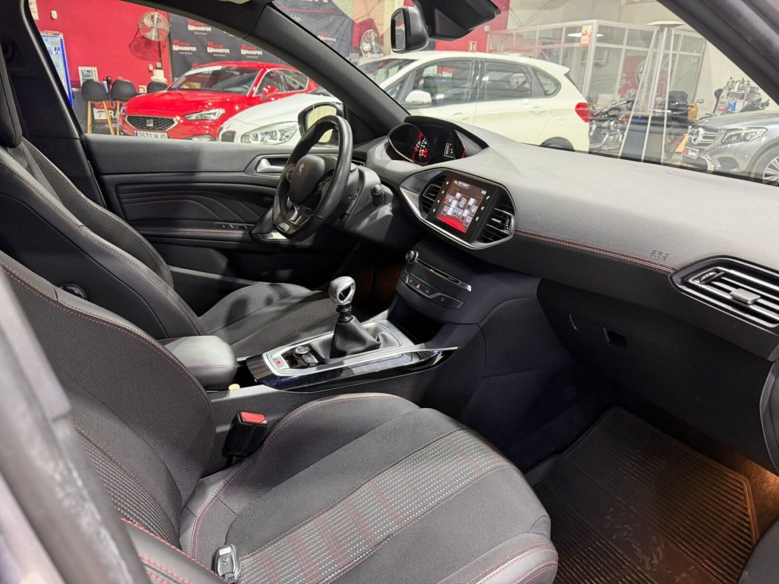 PEUGEOT 308 GT-line