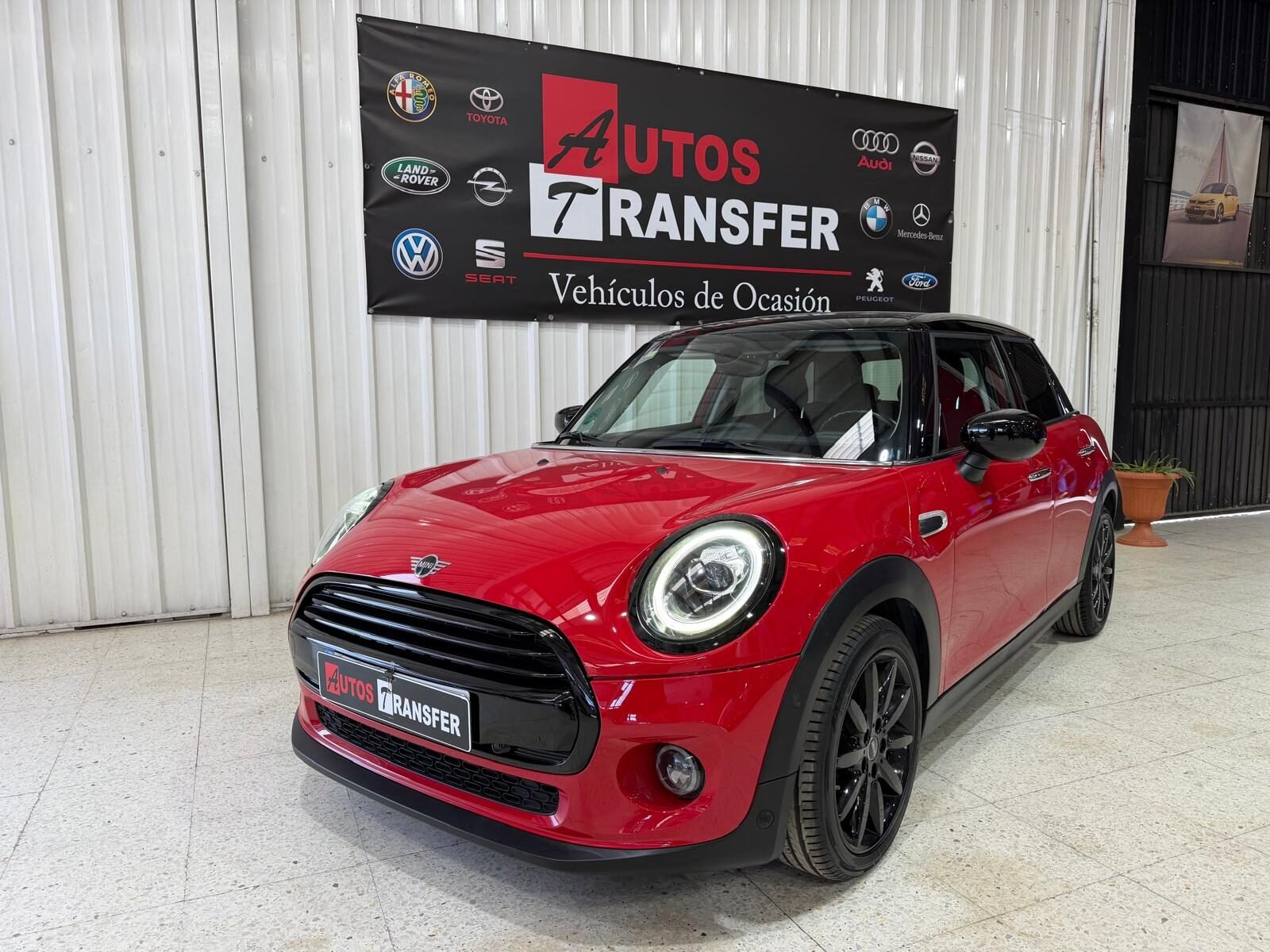 MINI COOPER 5 PUERTAS 