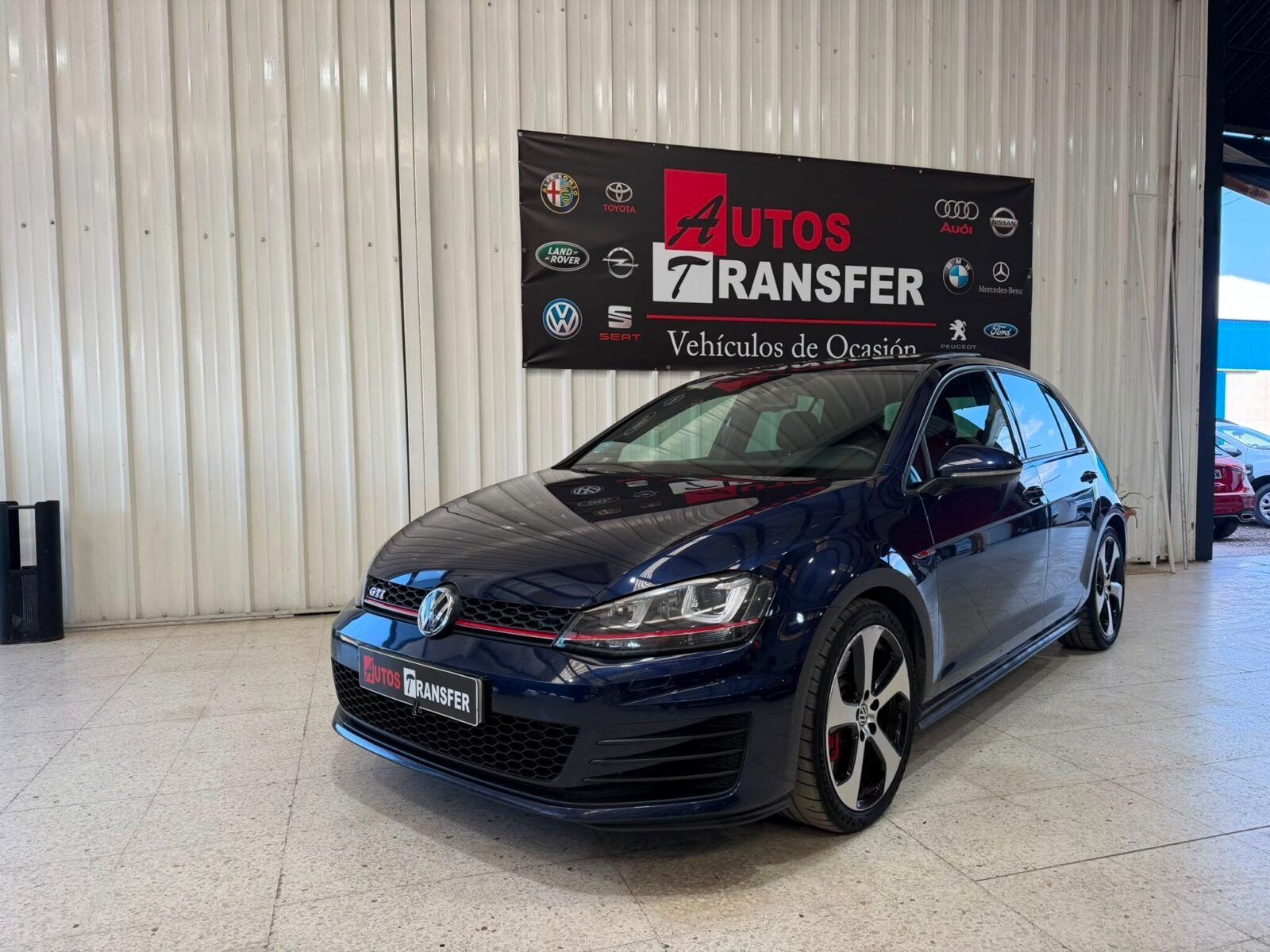 VOLKSWAGEN Golf GTI PERFORMANCE