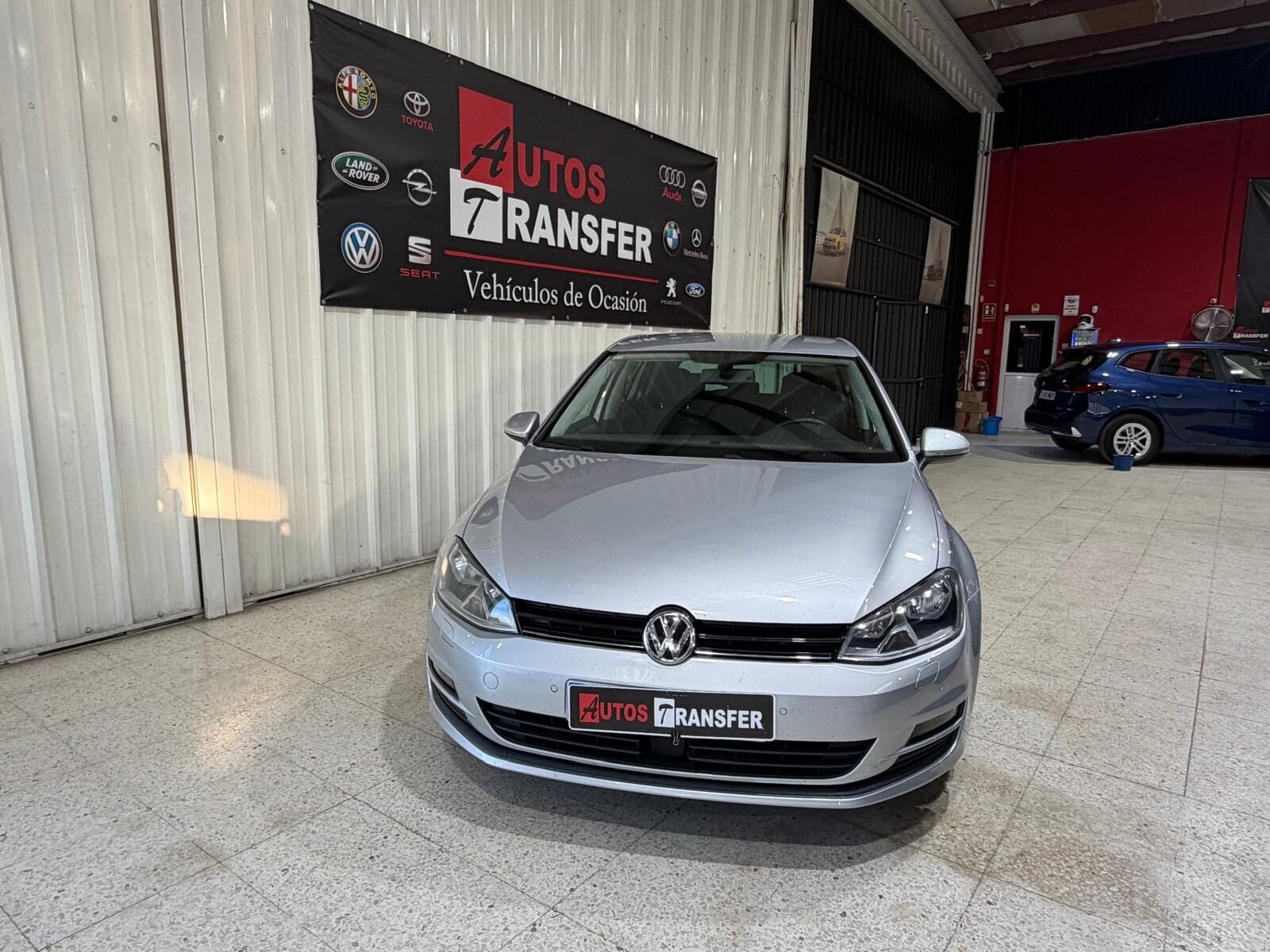 VOLKSWAGEN Golf DSG