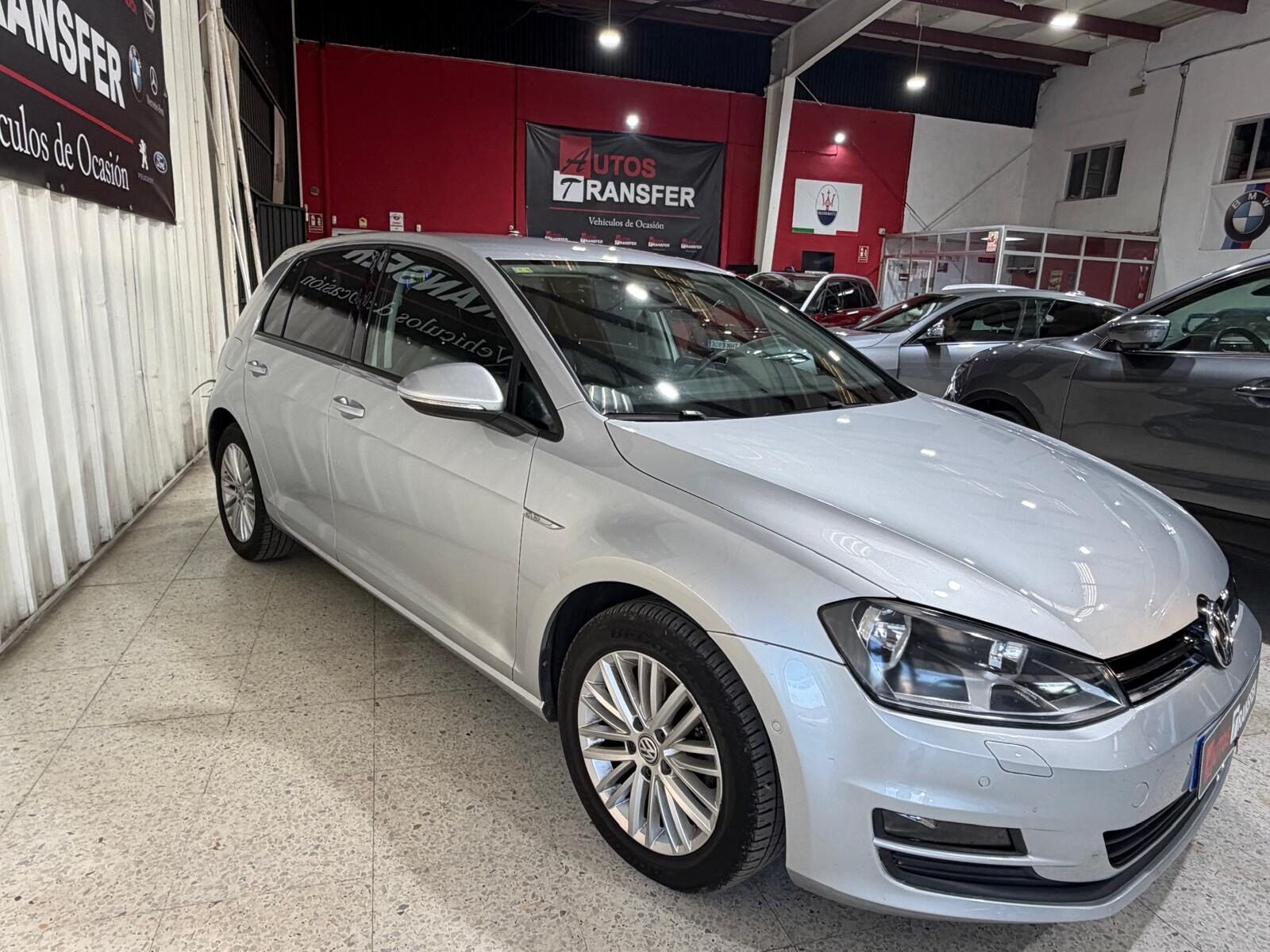 VOLKSWAGEN Golf DSG