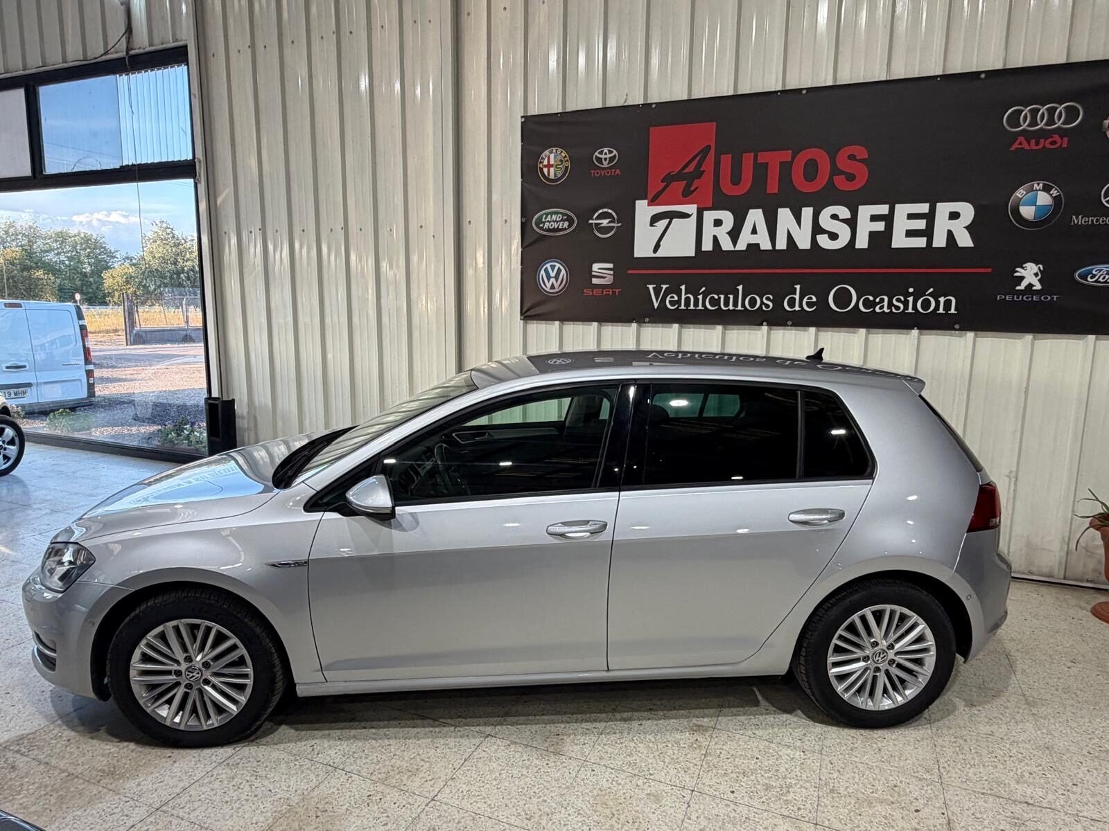 VOLKSWAGEN Golf DSG