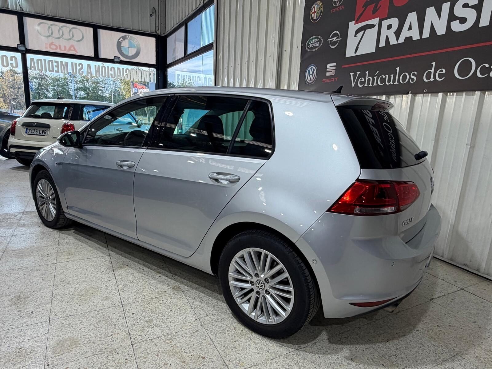 VOLKSWAGEN Golf DSG